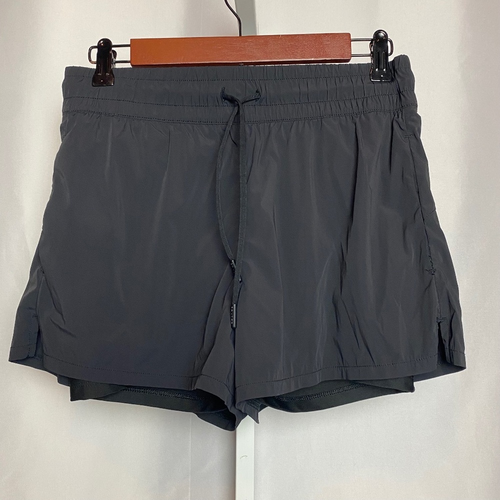 Spyder Womenʻs Black Double Layer Athletic Training | Running Shorts Small